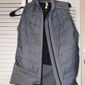 Lucy Women's Gray Quilted Vest